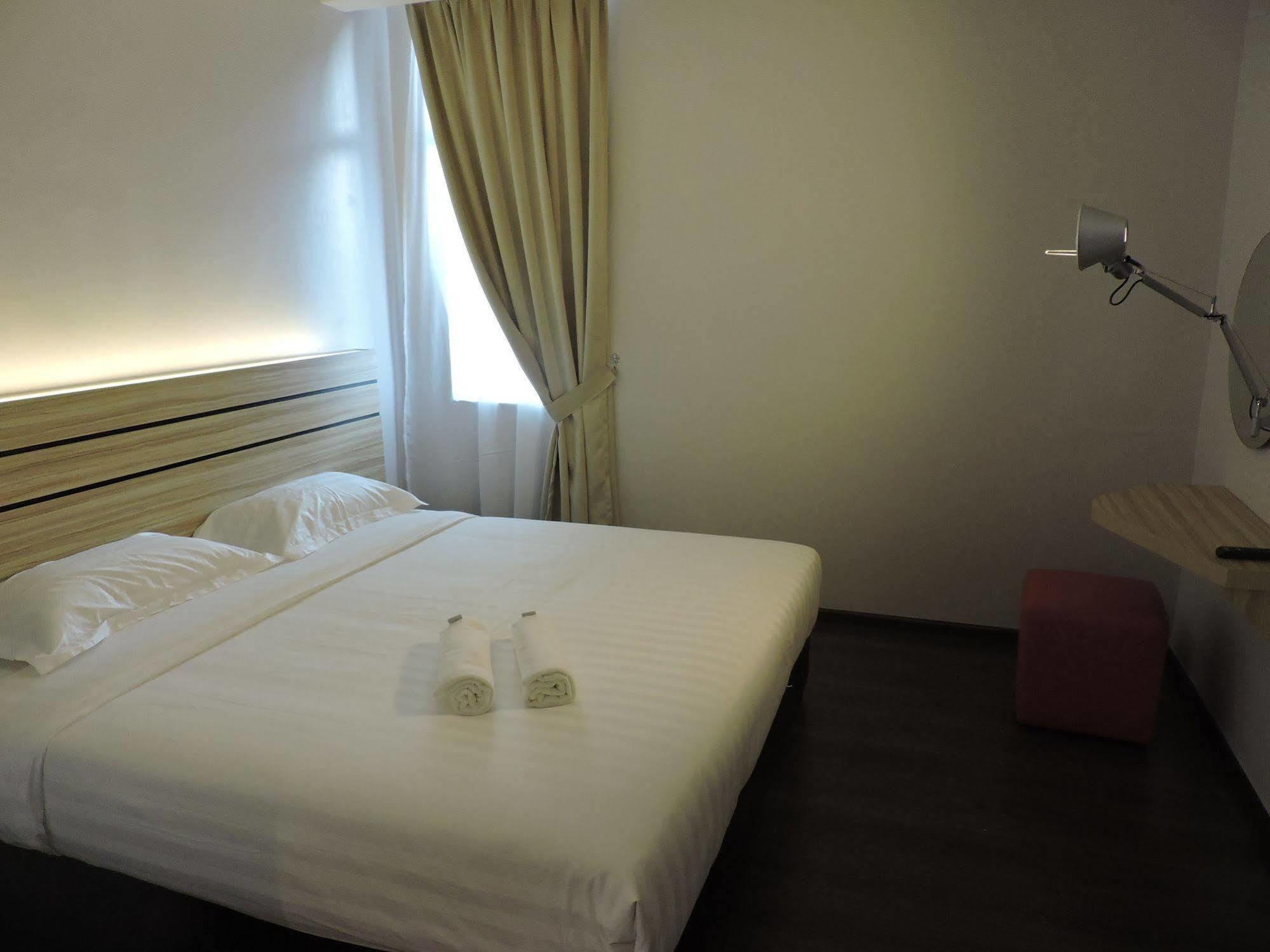 The Blanket Hotel Seberang Jaya Perai Esterno foto
