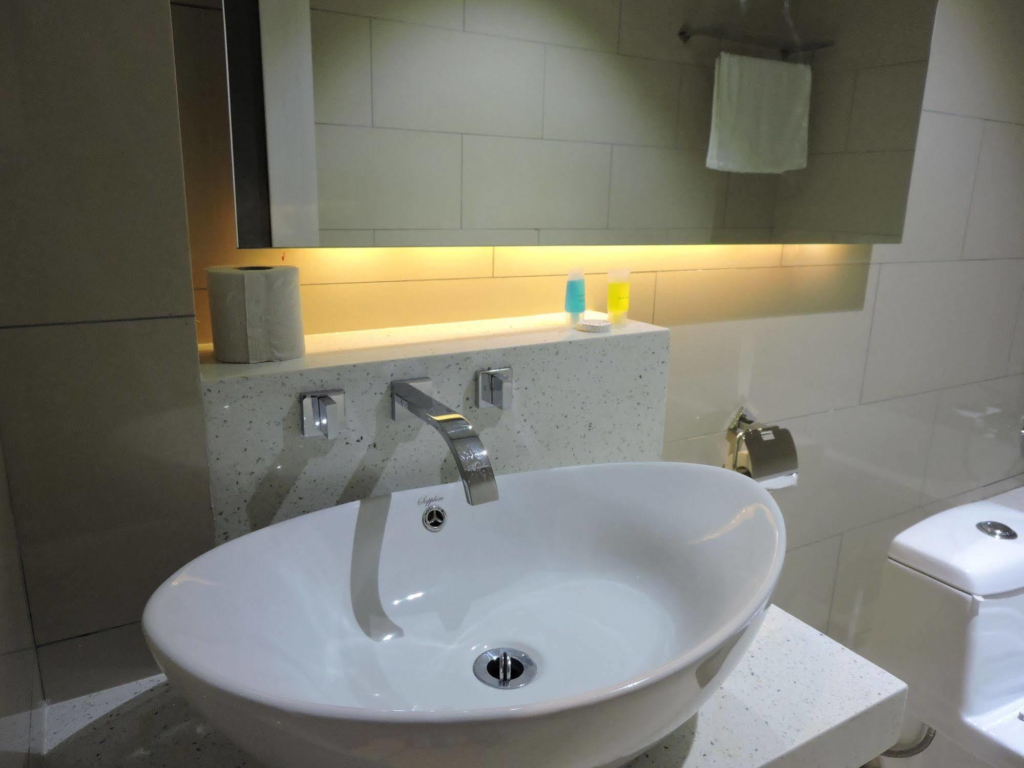 The Blanket Hotel Seberang Jaya Perai Esterno foto